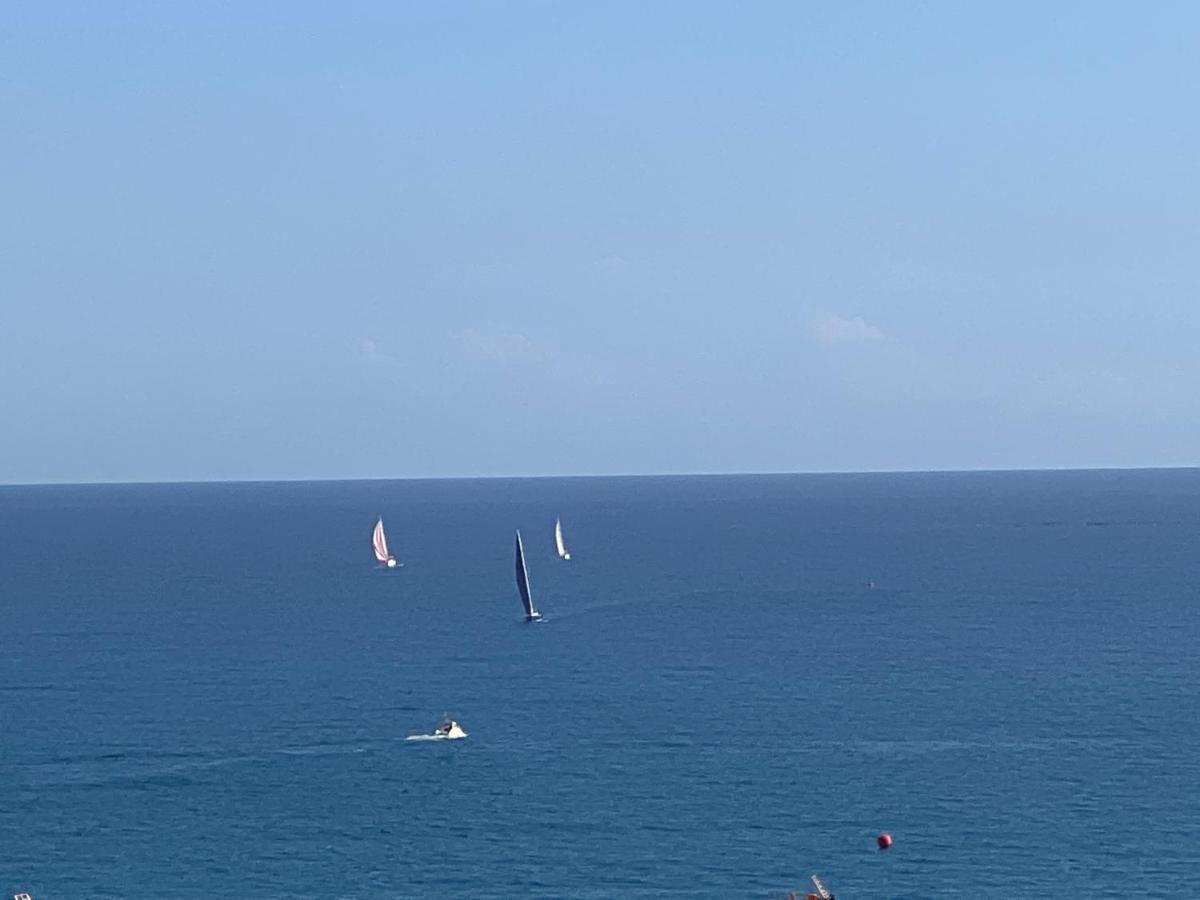 Sol Y Mar Apartment เอลกัมเปโญ ภายนอก รูปภาพ